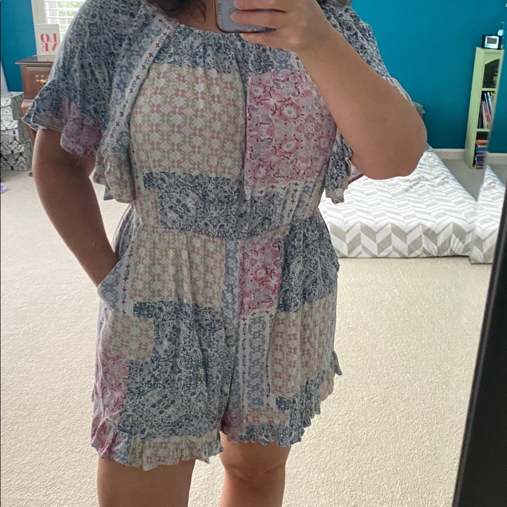 Spin U.S.A. Romper in size XL Graphic. Quilt patchwork design.